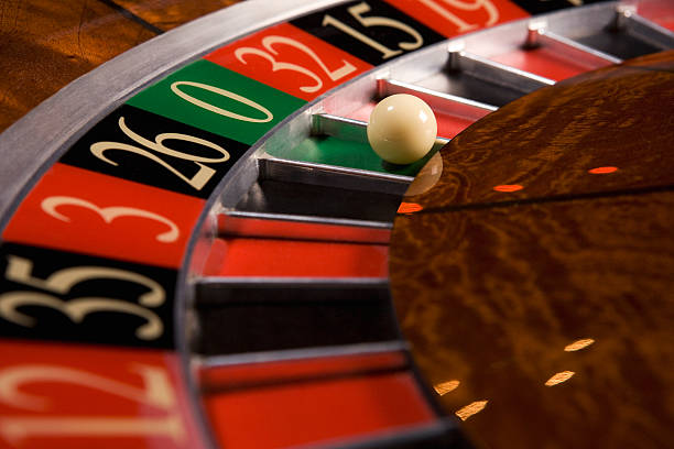 Slot game with cascading reels and bonus symbols